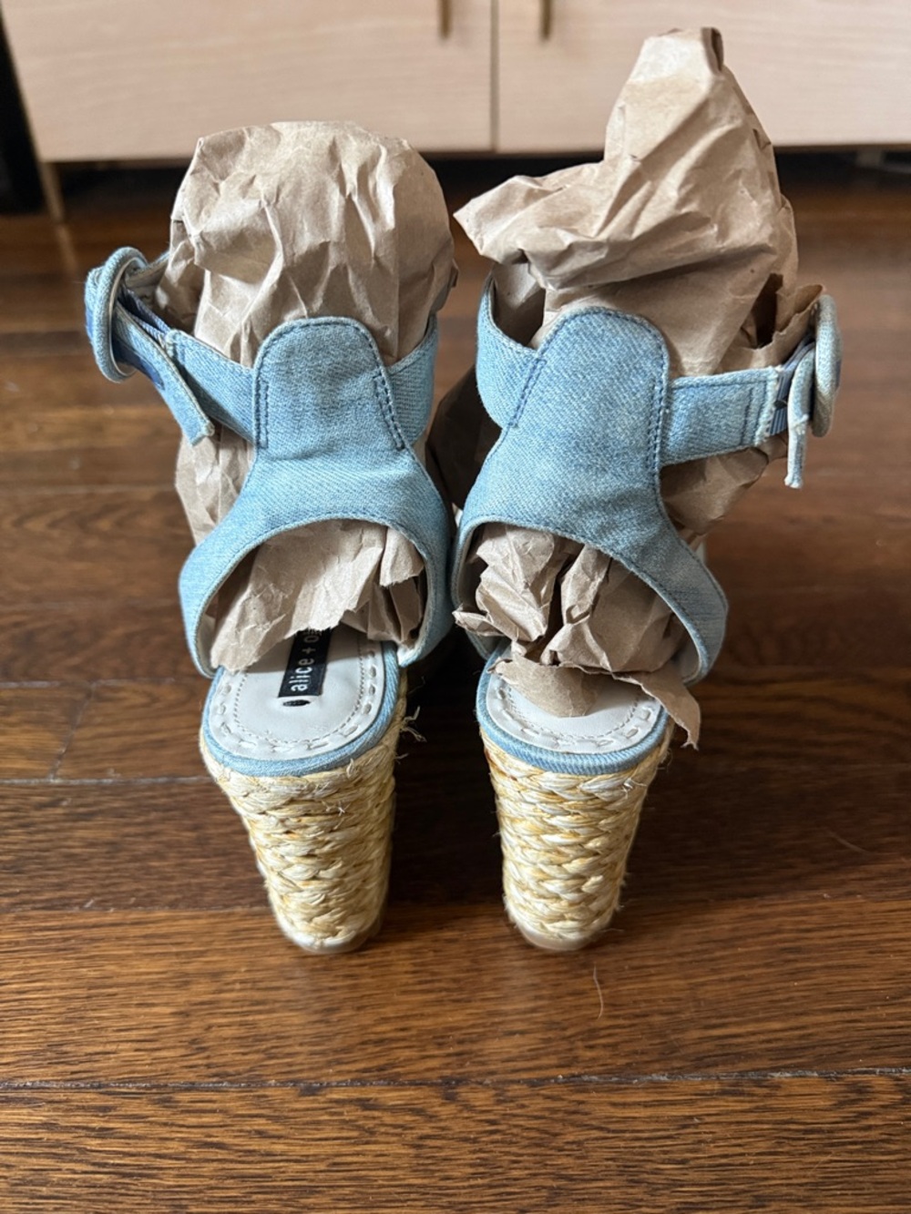 🐋 Alice + Olivia ‘Roberta’ Denim Blue Espadrille Wedge Sandals, Size 8 - Picture 8 of 12